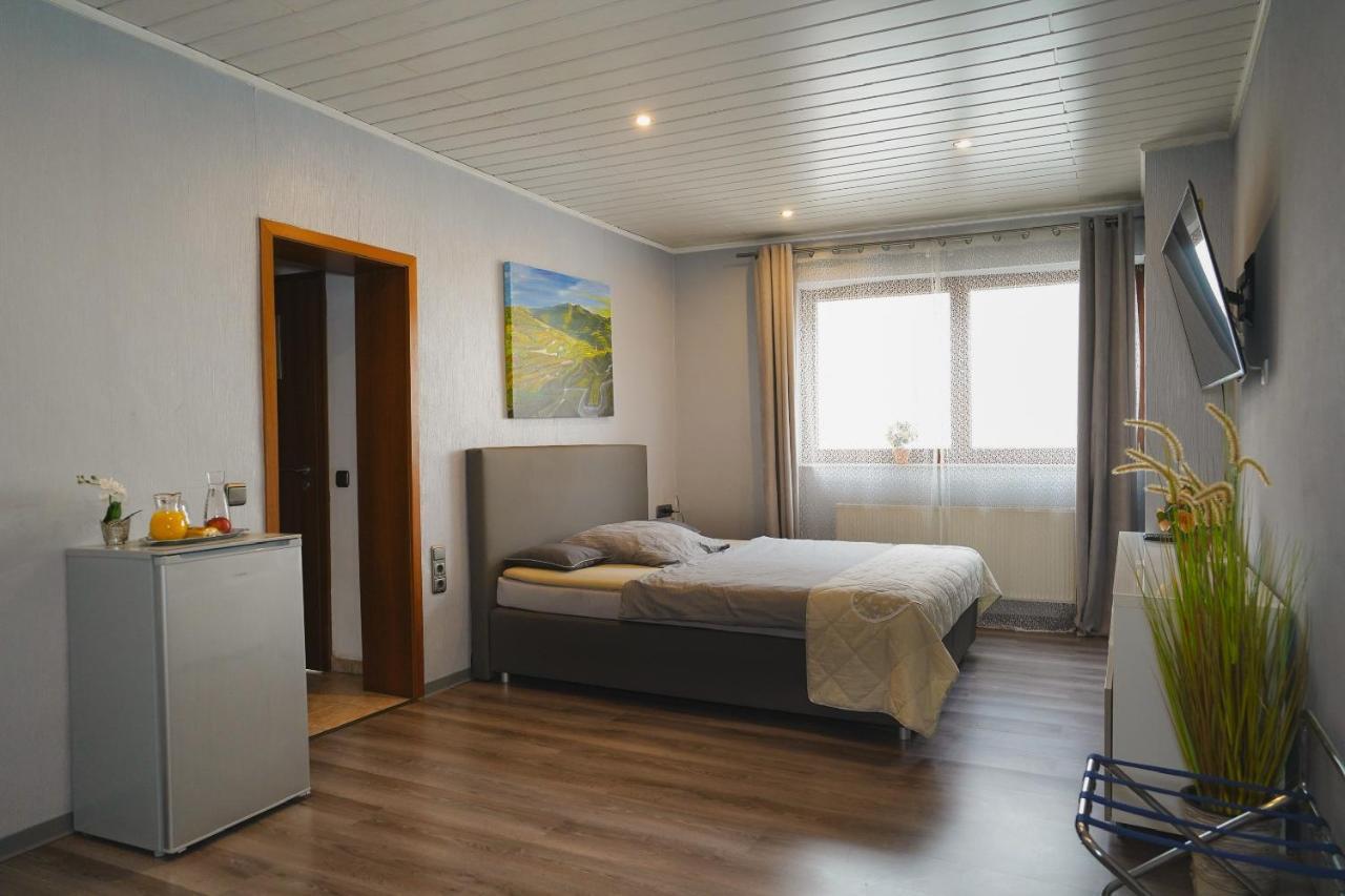 Gaestehaus Praesenzhof Bensheim Luaran gambar