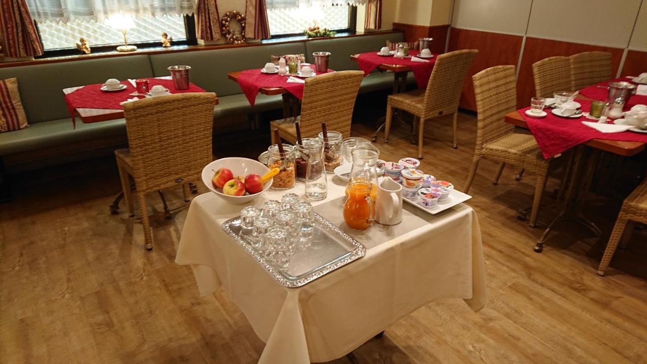 Gaestehaus Praesenzhof Bensheim Luaran gambar