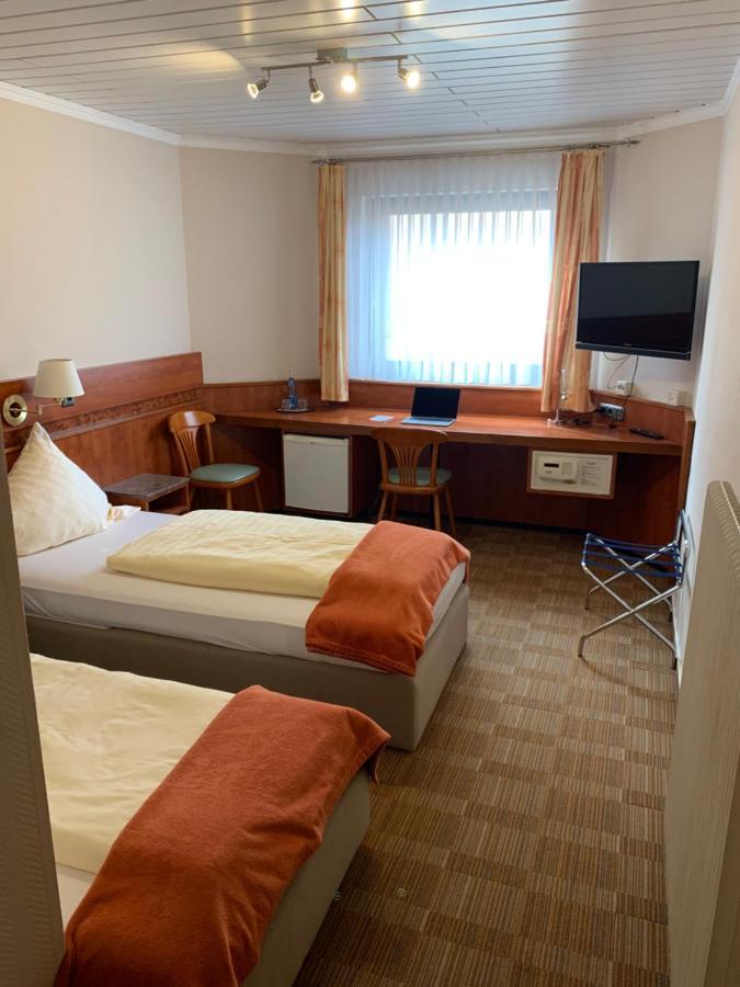 Gaestehaus Praesenzhof Bensheim Luaran gambar